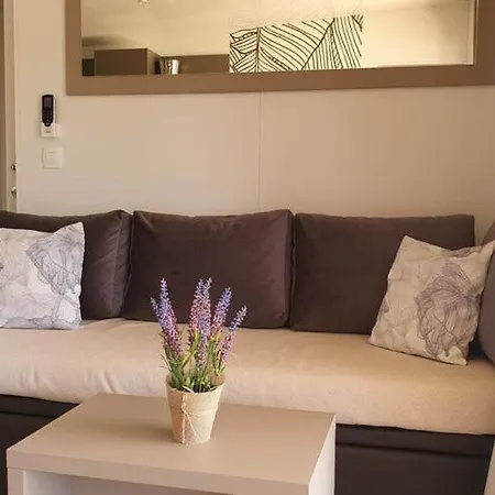 Mobile Homes Karlo & Dino - Two Bedroom Mobile With Terrace Pola