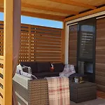 Mobile Homes Karlo & Dino - Two Bedroom Mobile With Terrace Hébergement de vacances Pula