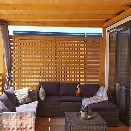 Tatil Evi Mobile Homes Karlo & Dino - Two Bedroom Mobile With Terrace *
